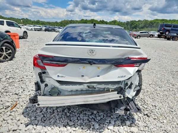 2025 TOYOTA CAMRY