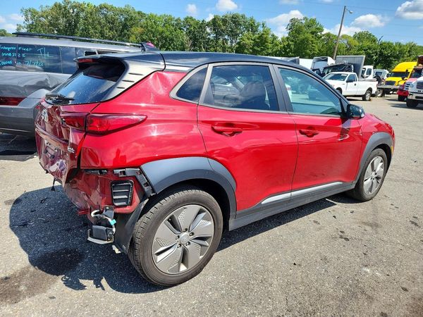 2021 HYUNDAI KONA SEL