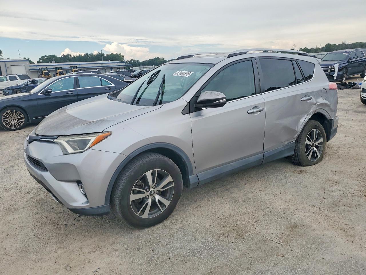 2016 TOYOTA RAV4 XLE (M Grade)