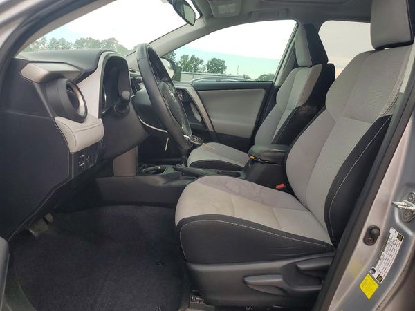 2016 TOYOTA RAV4 XLE (M Grade)
