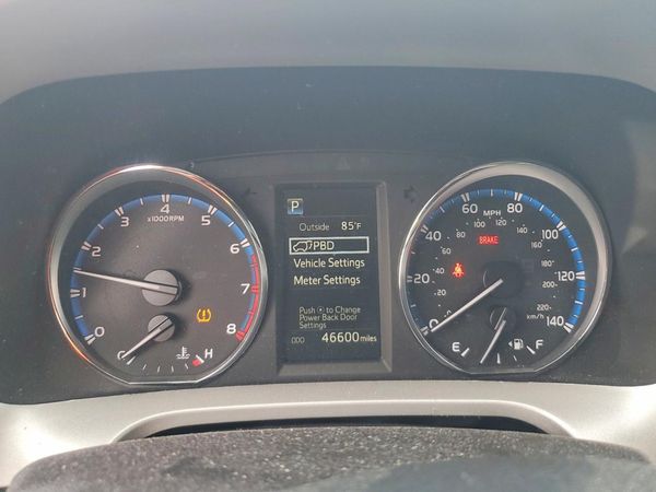 2016 TOYOTA RAV4 XLE (M Grade)