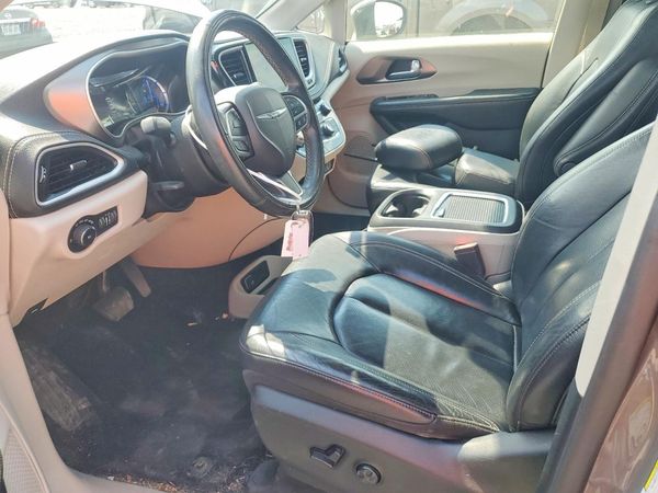2022 CHRYSLER PACIFICA