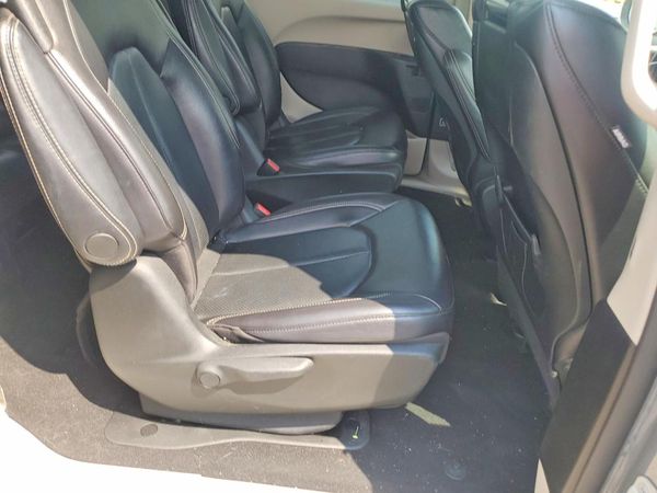 2022 CHRYSLER PACIFICA