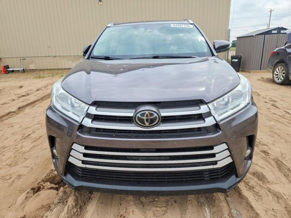 2018 TOYOTA HIGHLANDER SE/XLE