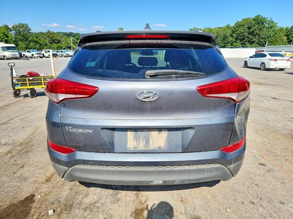 2018 HYUNDAI TUCSON
