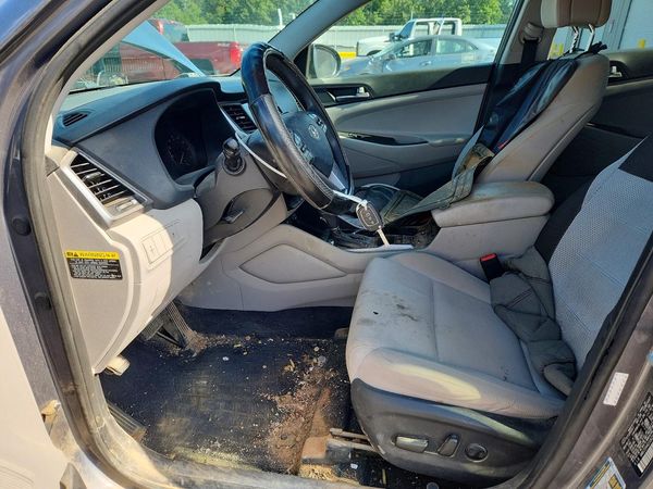2018 HYUNDAI TUCSON