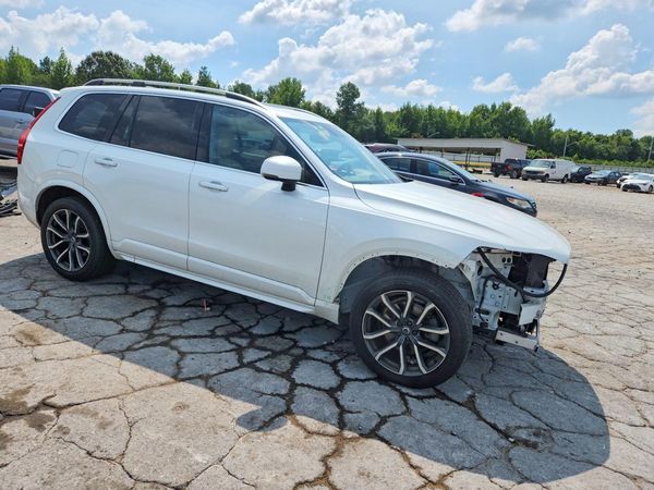 2016 VOLVO XC90 SV42 Momentum