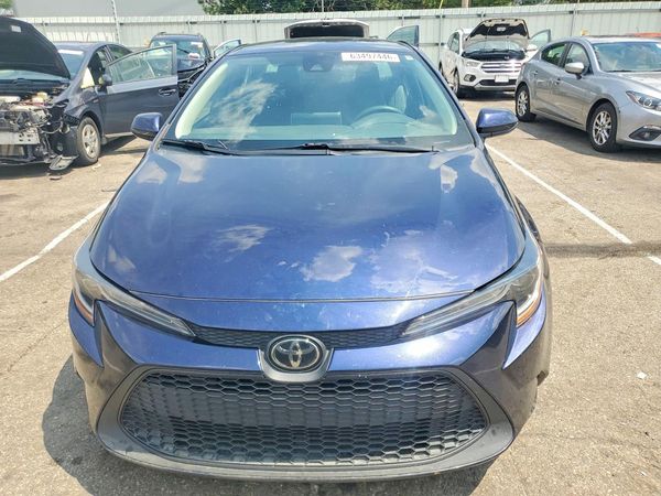 2021 TOYOTA COROLLA