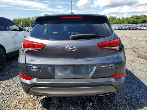 2016 HYUNDAI TUCSON
