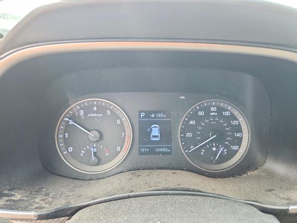 2019 HYUNDAI TUCSON SE