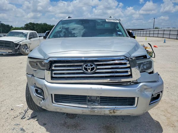 2020 TOYOTA SEQUOIA Platinum