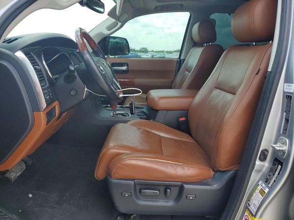 2020 TOYOTA SEQUOIA Platinum