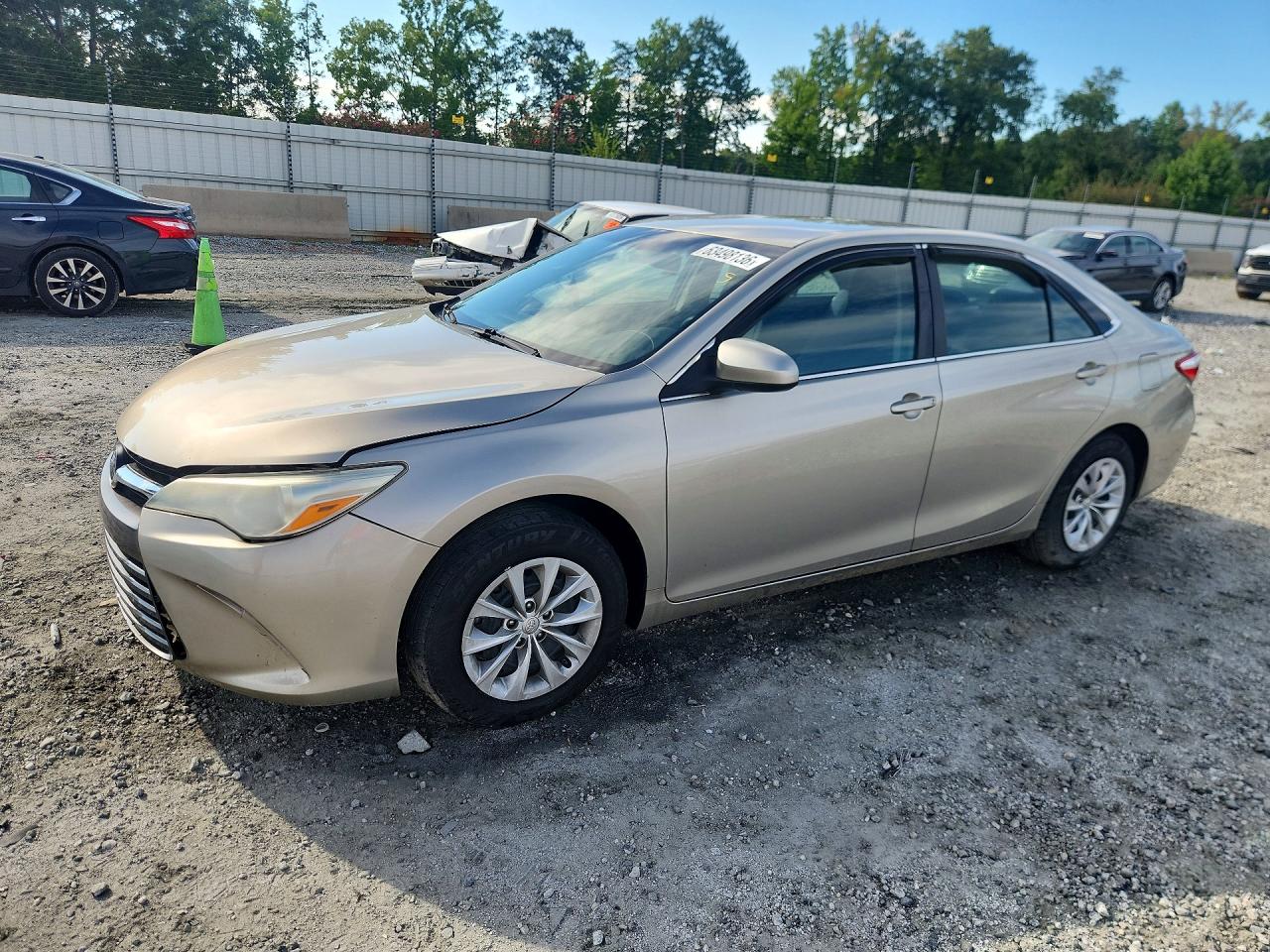 2015 TOYOTA CAMRY