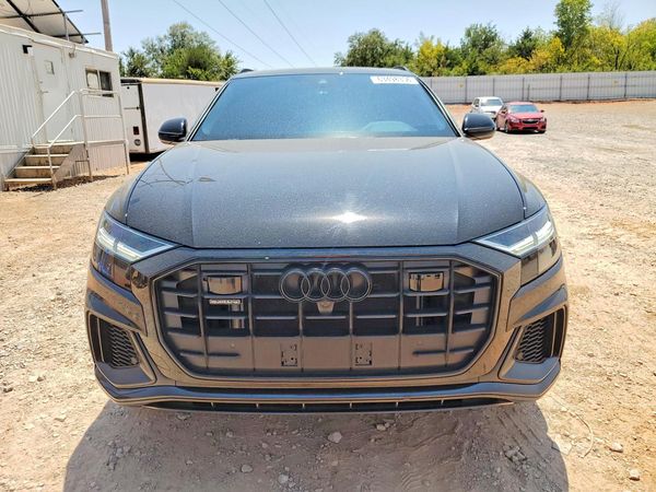 2022 AUDI Q8