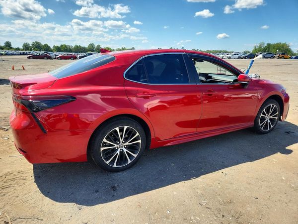 2022 TOYOTA CAMRY