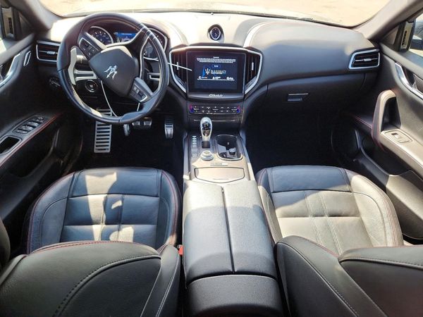 2017 MASERATI GHIBLI Sport