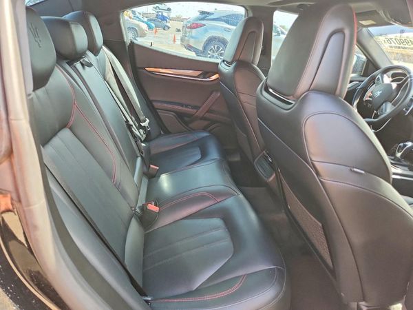 2017 MASERATI GHIBLI Sport