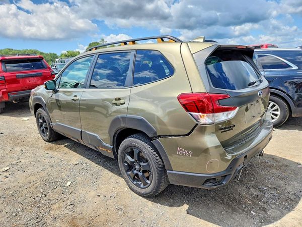 2023 SUBARU FORESTER