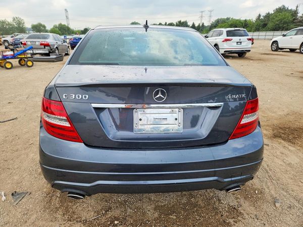 2013 MERCEDES-BENZ C C300