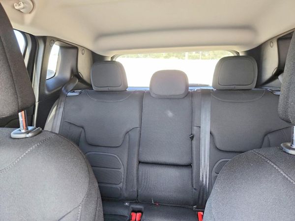 2020 JEEP RENEGADE Latitude, Longitude