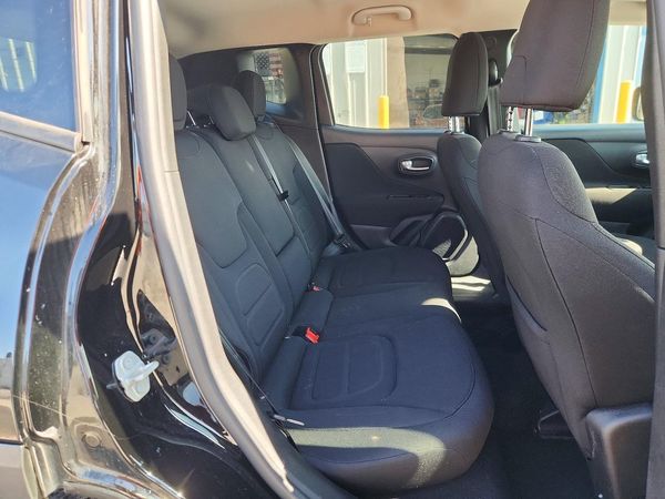 2020 JEEP RENEGADE Latitude, Longitude