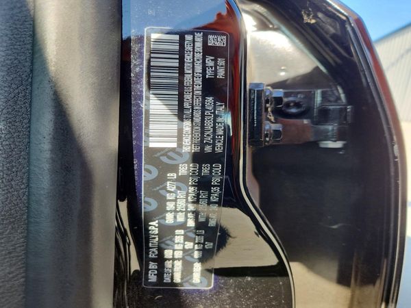 2020 JEEP RENEGADE Latitude, Longitude