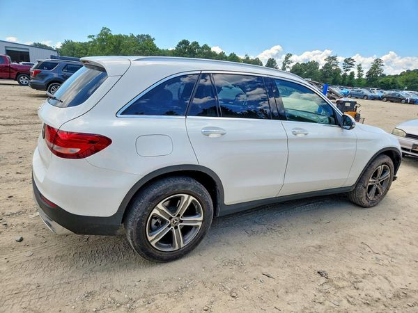 2018 MERCEDES-BENZ GLC