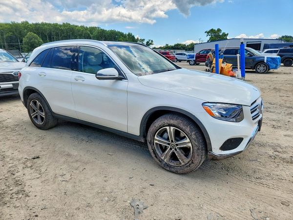 2018 MERCEDES-BENZ GLC