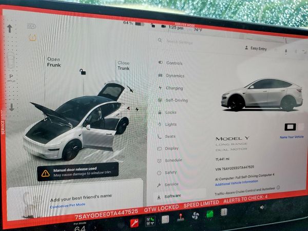 2026 TESLA MODEL Y