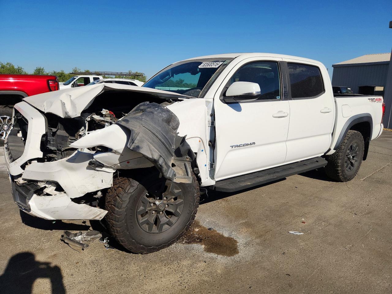 2017 TOYOTA TACOMA