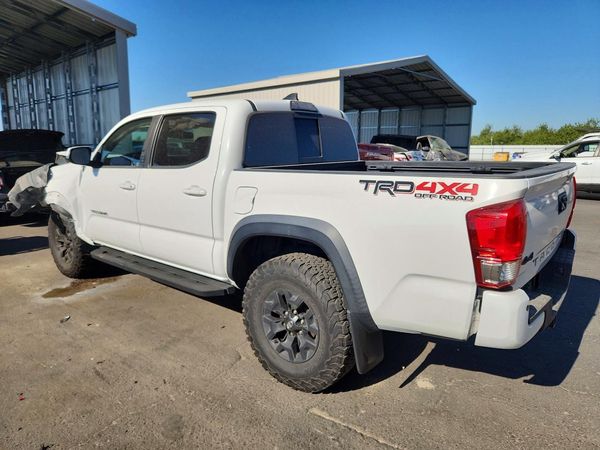 2017 TOYOTA TACOMA