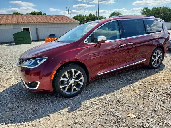2017 CHRYSLER PACIFICA