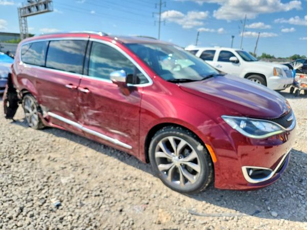 2017 CHRYSLER PACIFICA