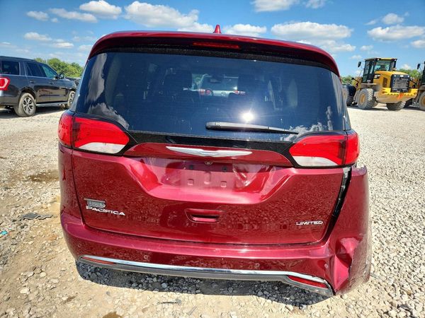 2017 CHRYSLER PACIFICA