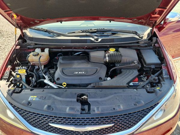 2017 CHRYSLER PACIFICA