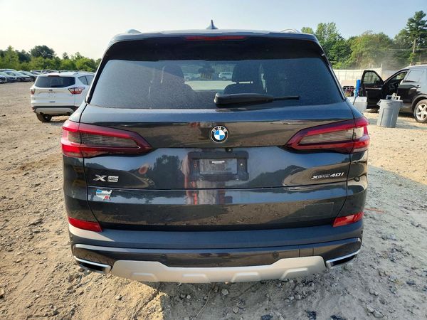 2021 BMW X5 xDrive40i