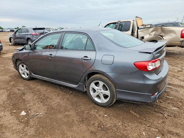 2013 TOYOTA COROLLA