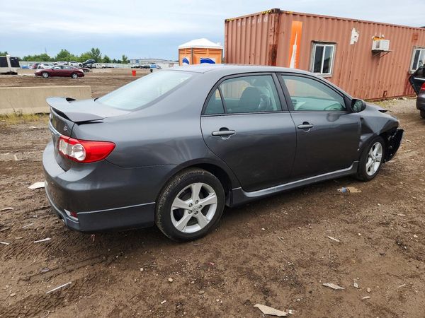 2013 TOYOTA COROLLA