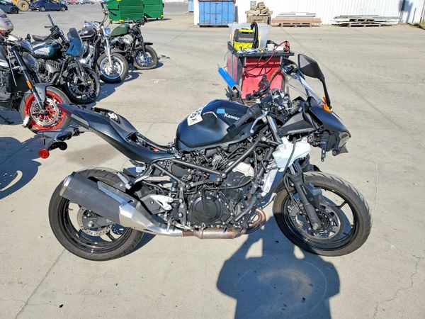 2026 KAWASAKI EX500