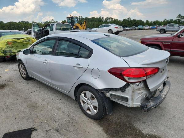 2018 KIA FORTE LX Base