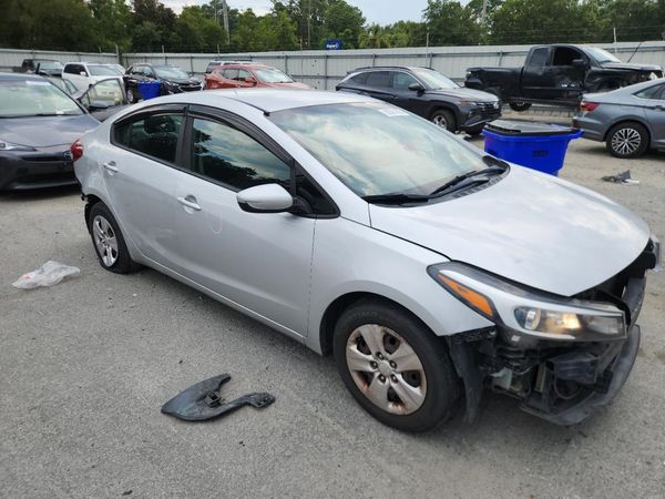 2018 KIA FORTE LX Base