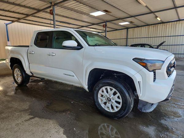 2025 TOYOTA TACOMA