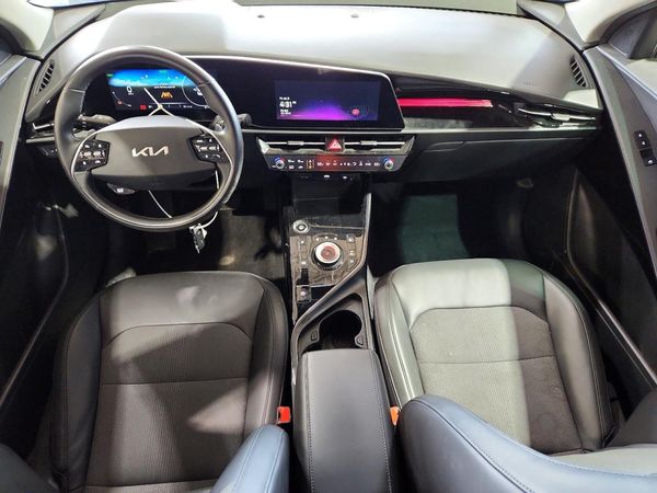 2024 KIA NIRO Wind