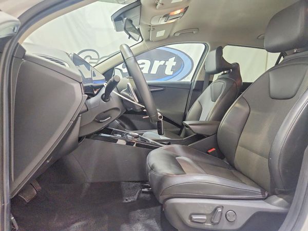 2024 KIA NIRO Wind