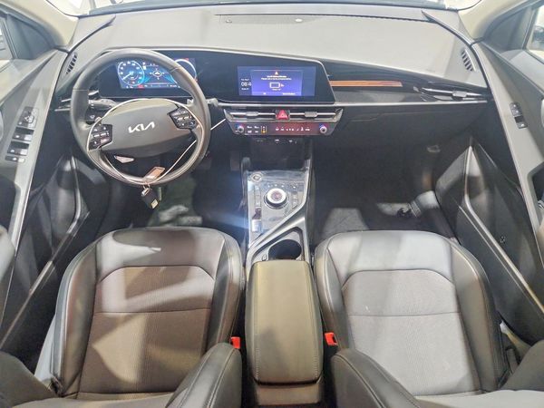 2024 KIA NIRO Wind