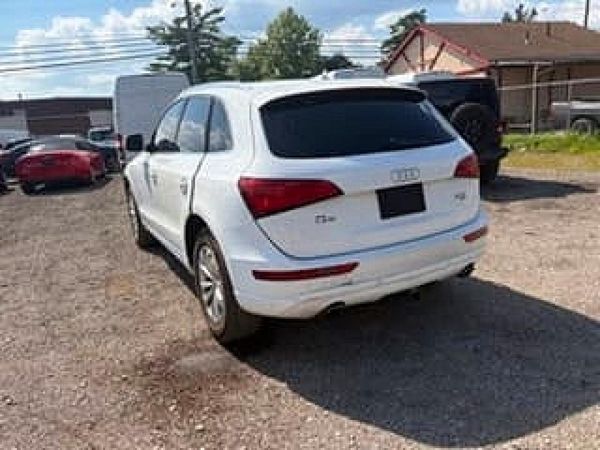 2014 AUDI Q5 Premium Plus