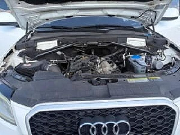 2014 AUDI Q5 Premium Plus