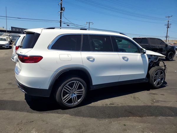 2024 MERCEDES-BENZ GLS