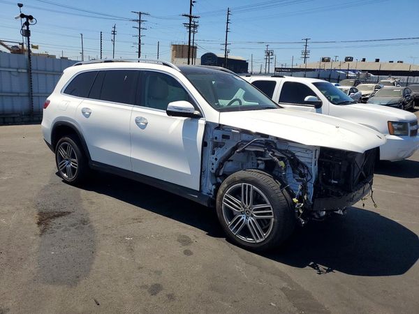 2024 MERCEDES-BENZ GLS