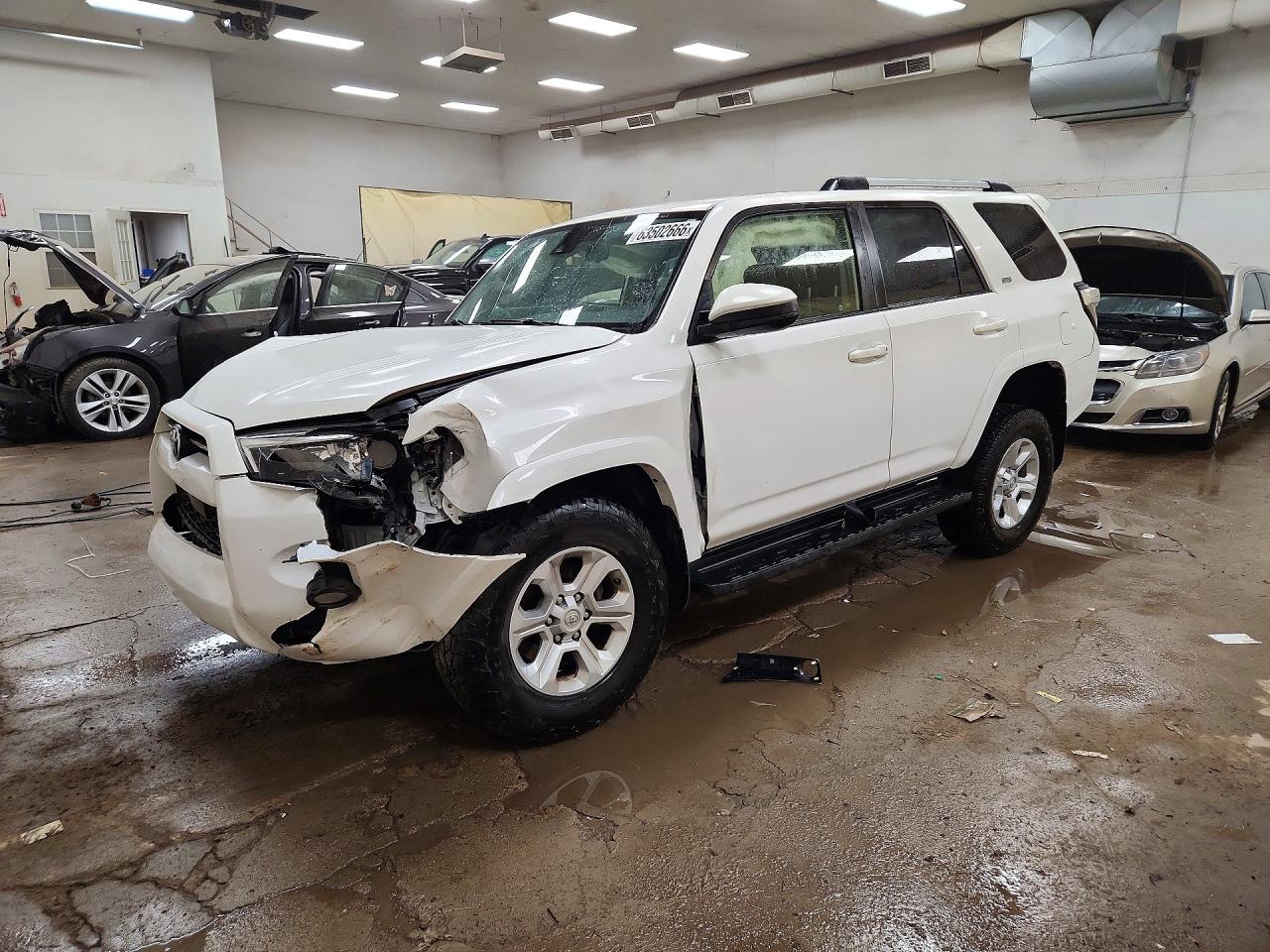 2020 TOYOTA 4RUNNER